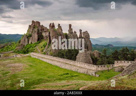 Belogradchik Fortress — Baba Vida Fortress (Bulgaria)