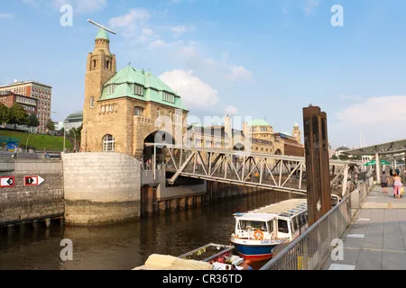 St. Pauli Landungsbrücken – landmark