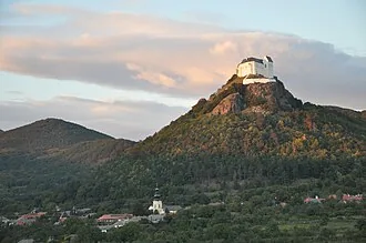 Burg Füzér – historischer Ort