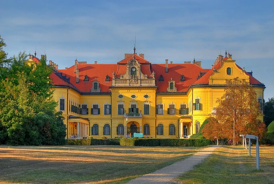 Károlyi Castle – historical site