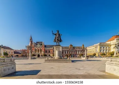 Unirii Square Oradea – landmark