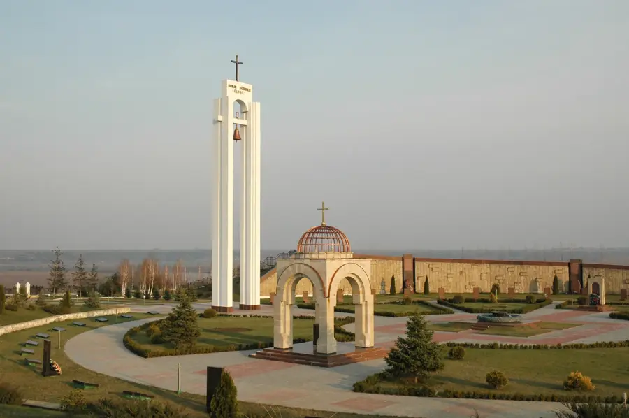 Șerpeni Bridgehead Memorial