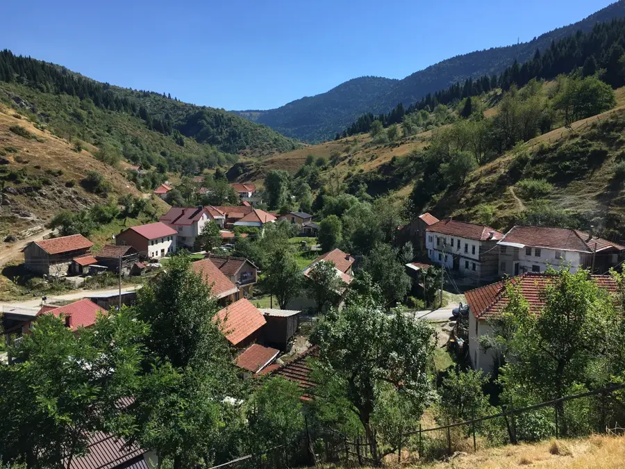 Lacul Mavrovo — Muntele Korab (Albania)