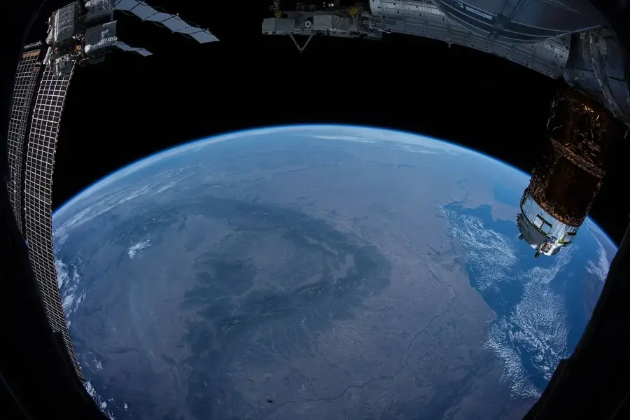 Zajaszi Teréz anya emlékmű — Dolneni falu (Észak-Macedónia)
