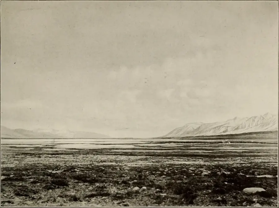Chaqmaqtin Lake