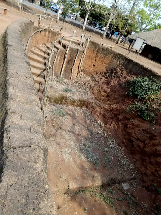 Agongointo Underground Town