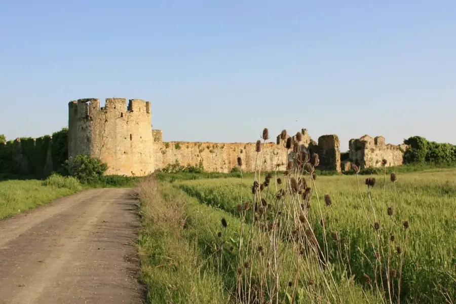 Bashtovë Castle