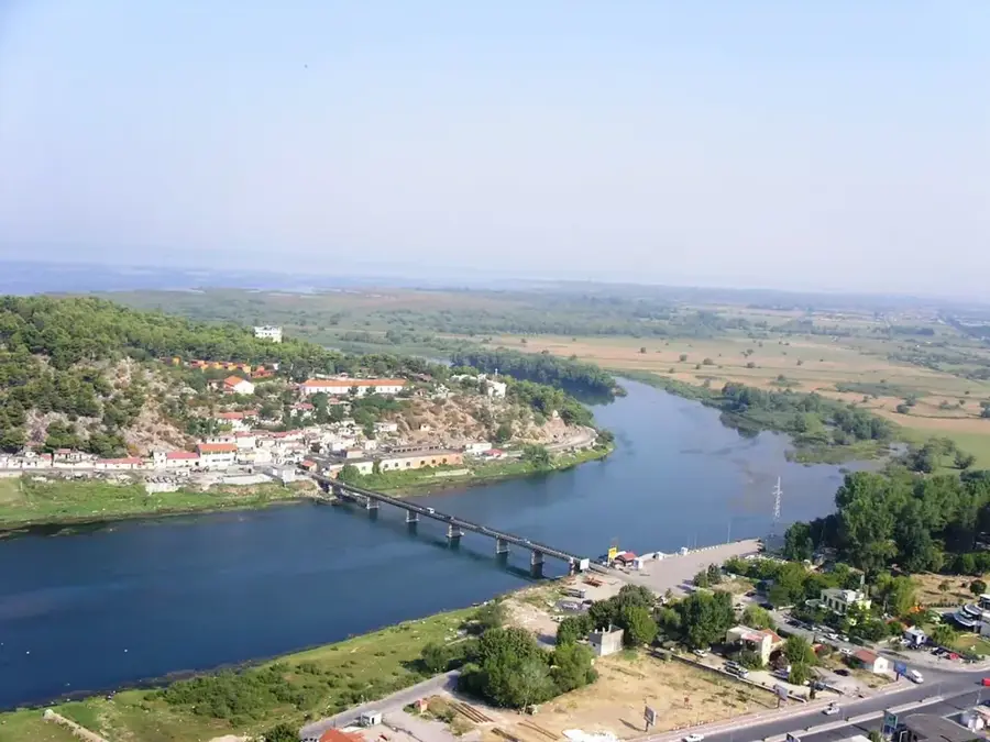 Râul Buna — Cetatea Lezhë (Albania)