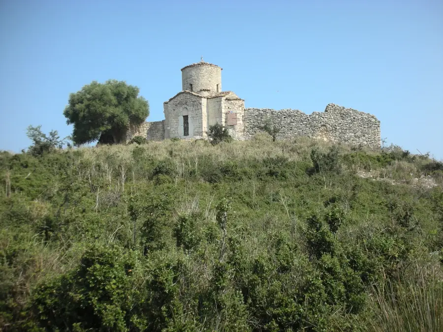 Biserica Marmiroi — Pasul Llogara (Albania)