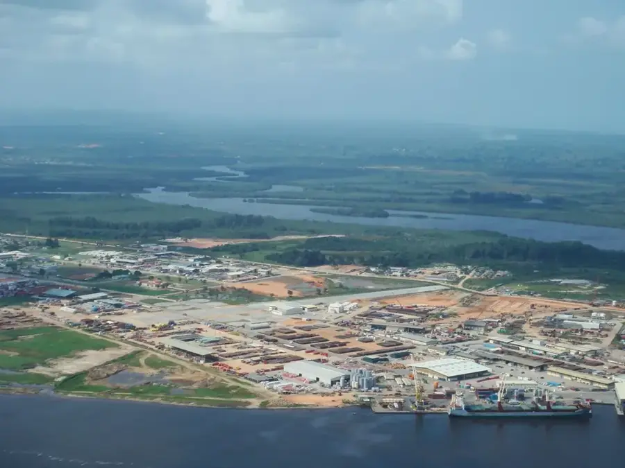 Uzina LNG Angola