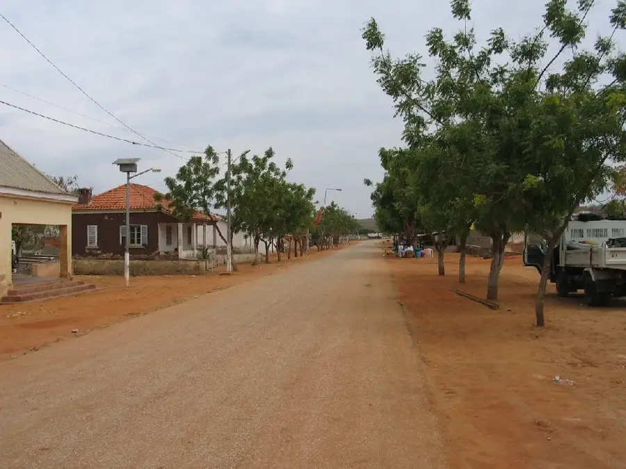 Barra do Dande kikötője — Loge (Angola)
