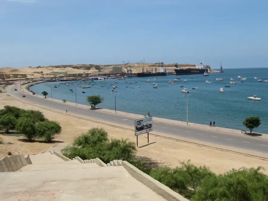 Portul Namibe — Bibala (Angola)