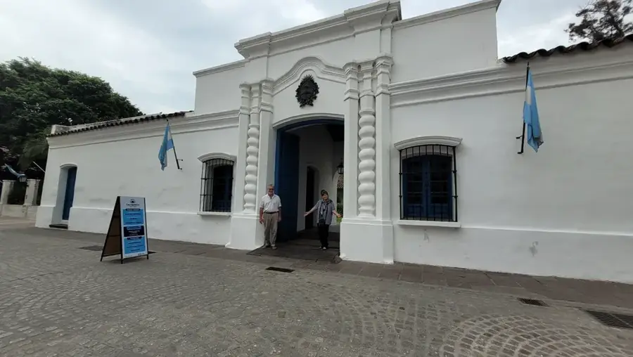 Függetlenség Történelmi Háza — Monumento al Indio (Argentína)