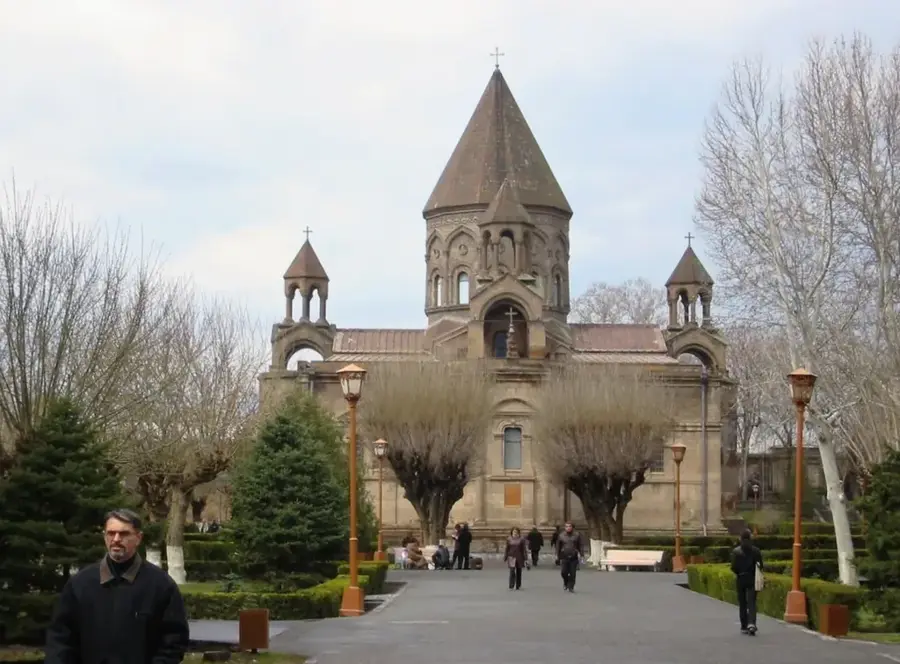Vagharshapat — Ararat (Armenia)