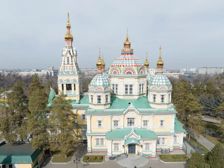 Christi-Himmelfahrt-Kathedrale — Unabhängigkeitsdenkmal (Kasachstan)