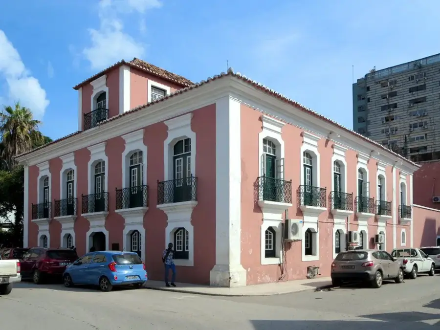 Gebäude der Nationalversammlung — Palácio de Ferro (Angola)