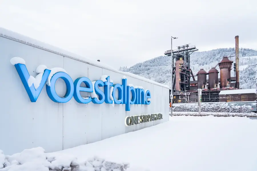 voestalpine Linz — Heidenreichstein Castle (Austria)