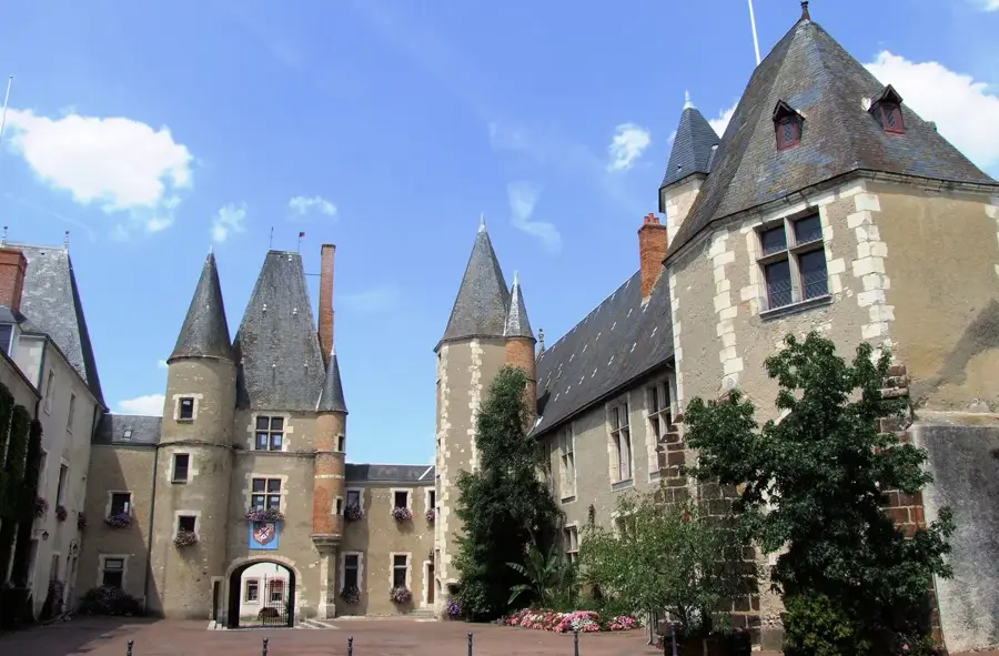 Aubigny-sur-Nère – Stadt