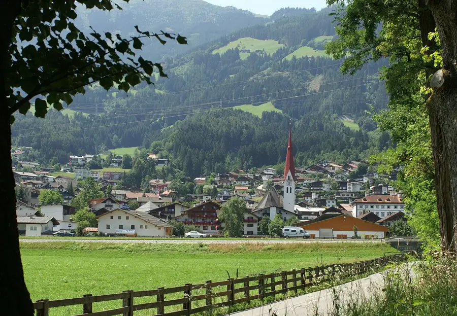 Fügen – city