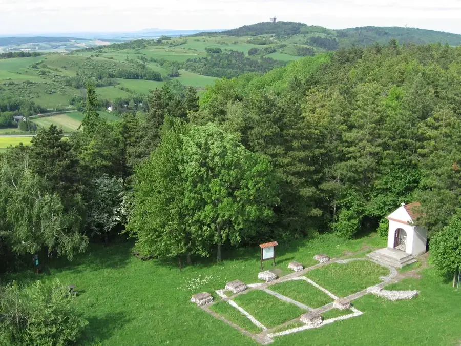 Parcul Natural Leiser Berge — Schwechat (Austria)