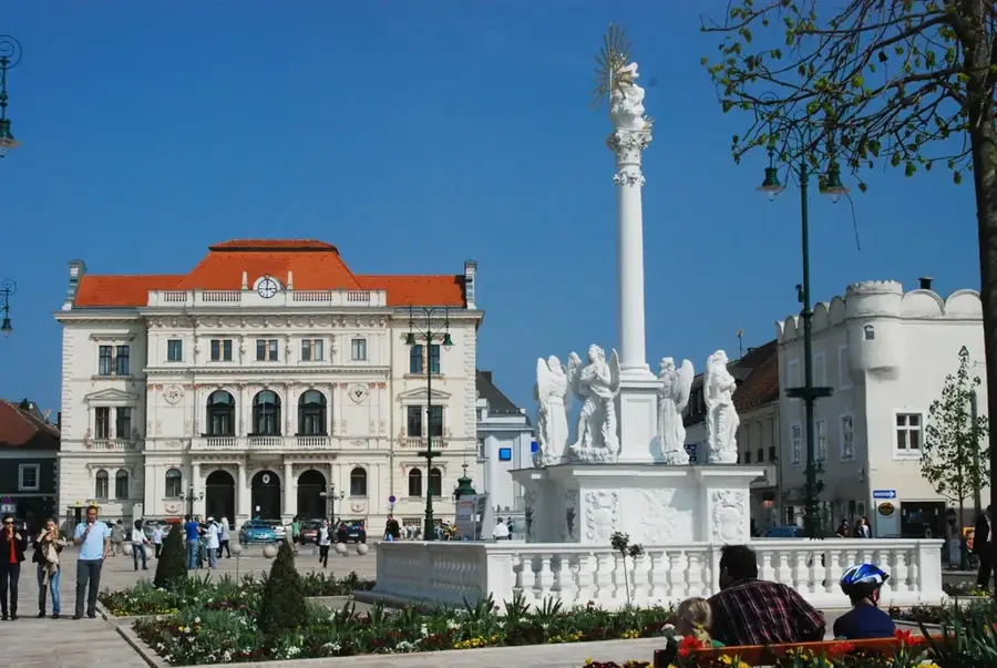 Tulln Târg — Schwechat (Austria)