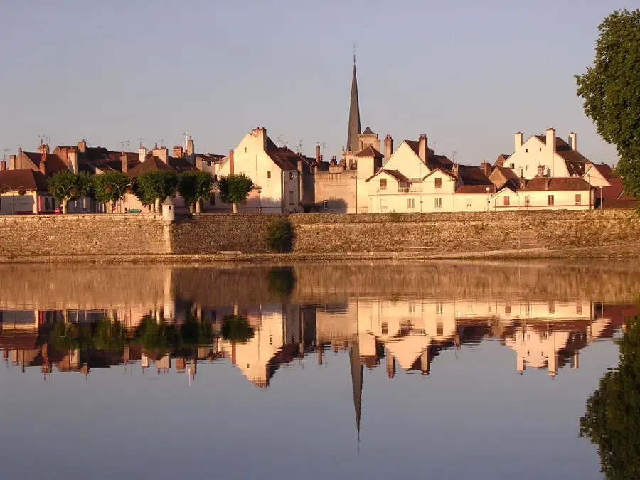 Auxonne – Stadt