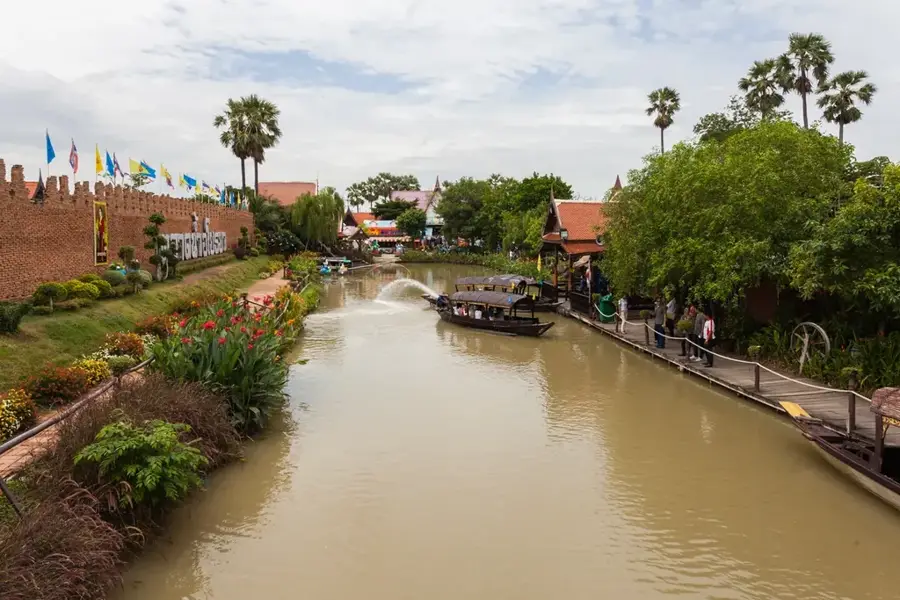 Ayutthaya — Samut Prakan (Thailanda)