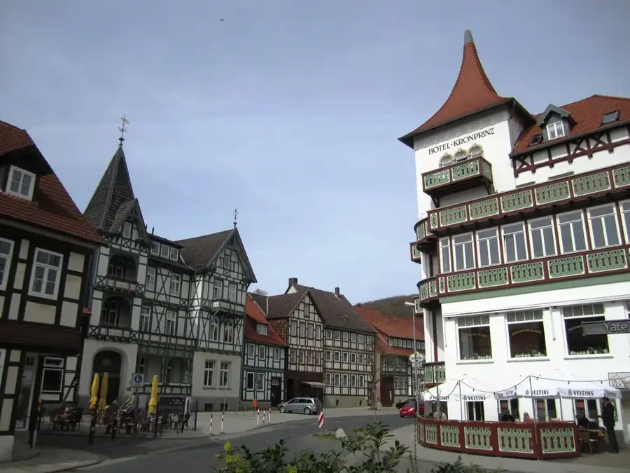 Bad Salzdetfurth – city