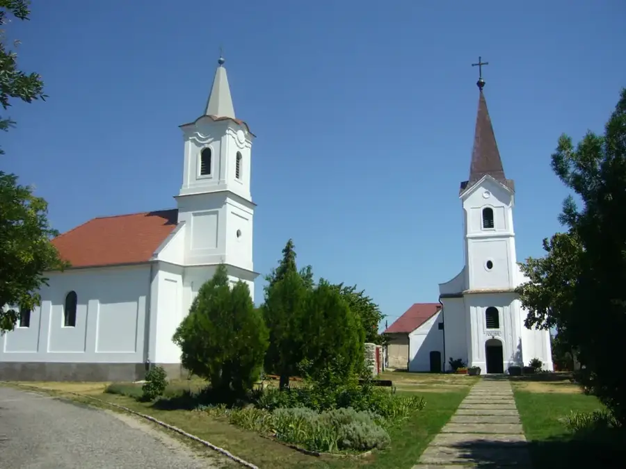 Balatonakali (Ungaria)