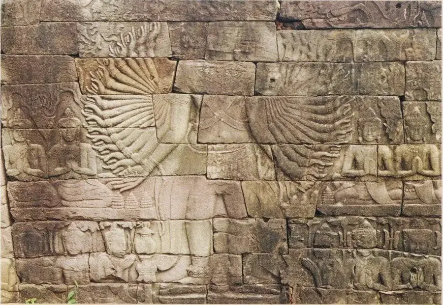 Banteay Chhmar — Phnom Samkos (Kambodscha)