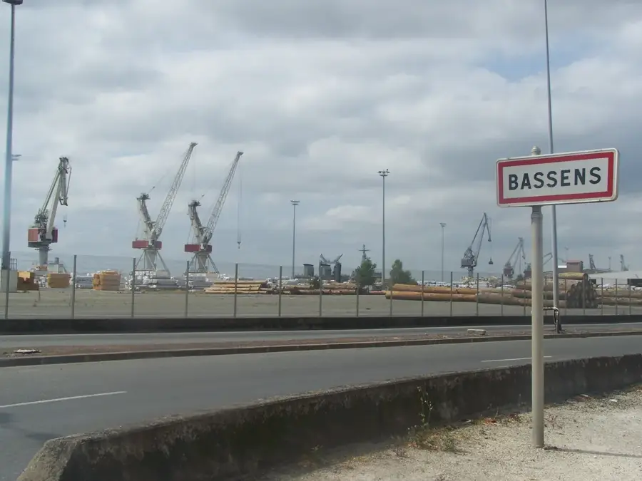 Bassens – város
