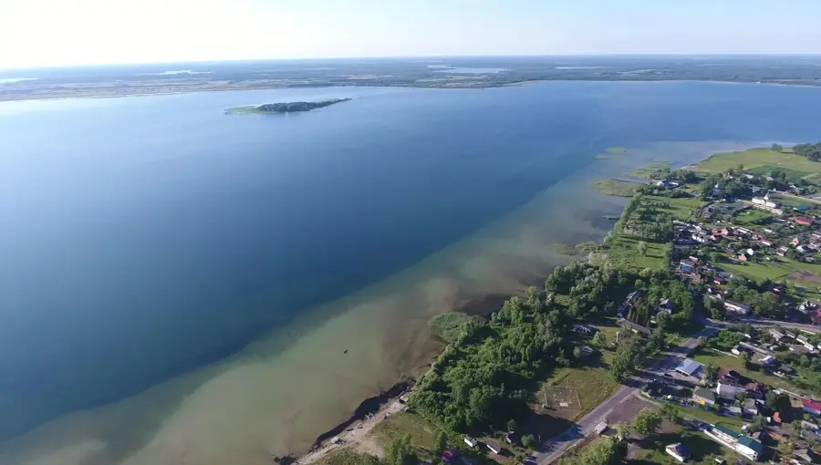 Svitiaz Lake