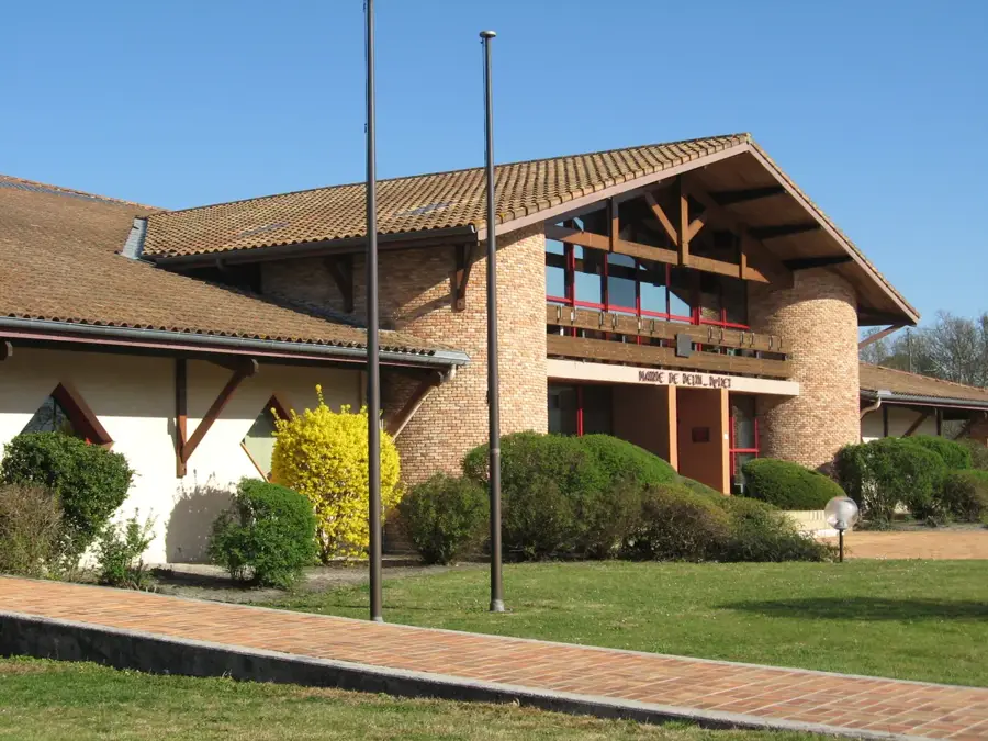 Belin-Béliet – város