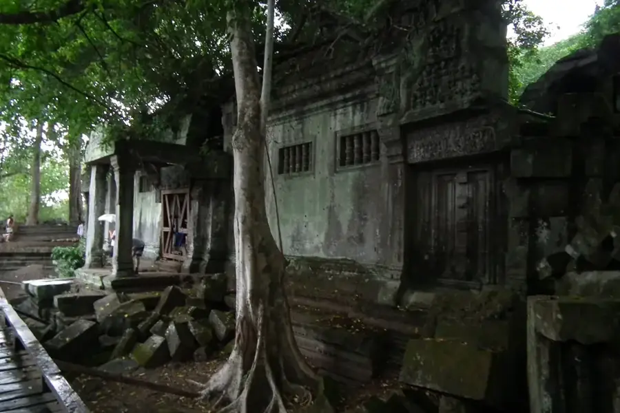Beng Mealea — Tempel Preah Vihear (Kambodscha)