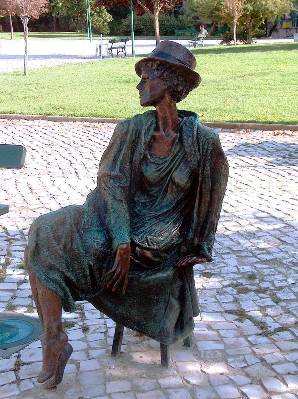 Lobito Railway Monument