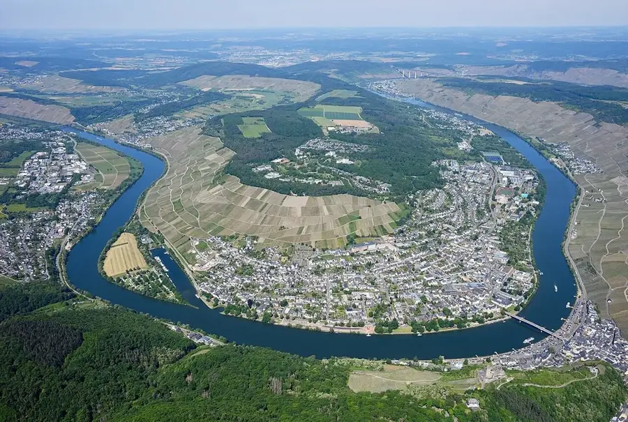 Bernkastel-Kues – city