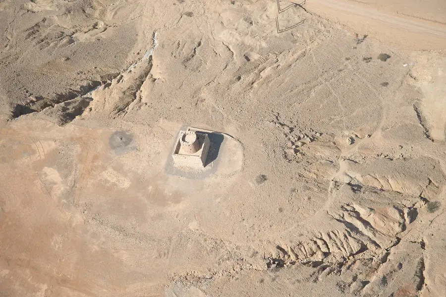Bilad Sur Castle — Oman LNG Plant (Oman)