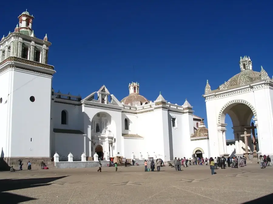 Basilica of Copacabana — Apolobamba Mountain Range (Bolivia)