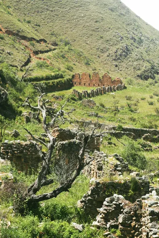 Incallajta — Machía Park (Bolivia)