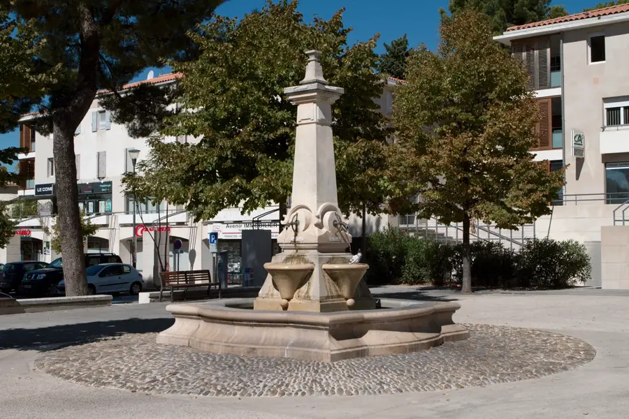 Bouc-Bel-Air – oraș