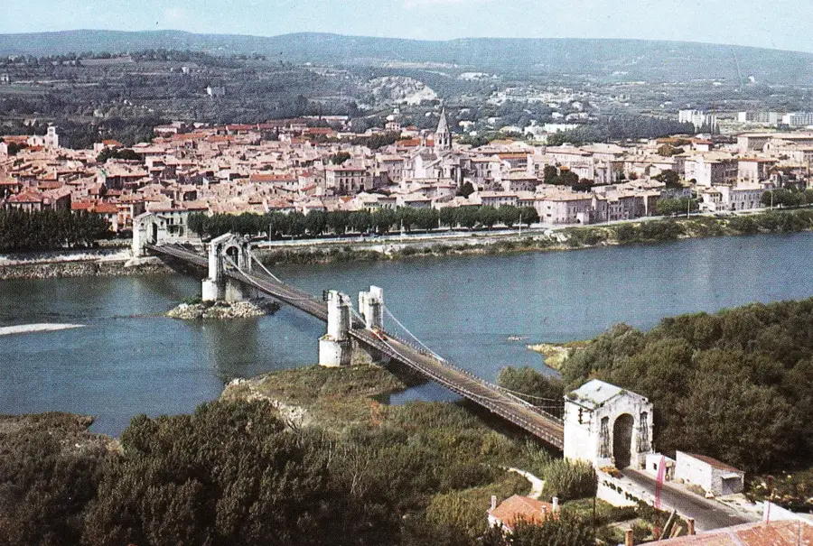 Bourg-Saint-Andéol – oraș