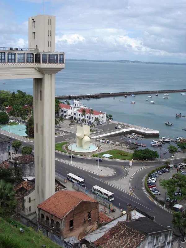 Lacerda Elevator
