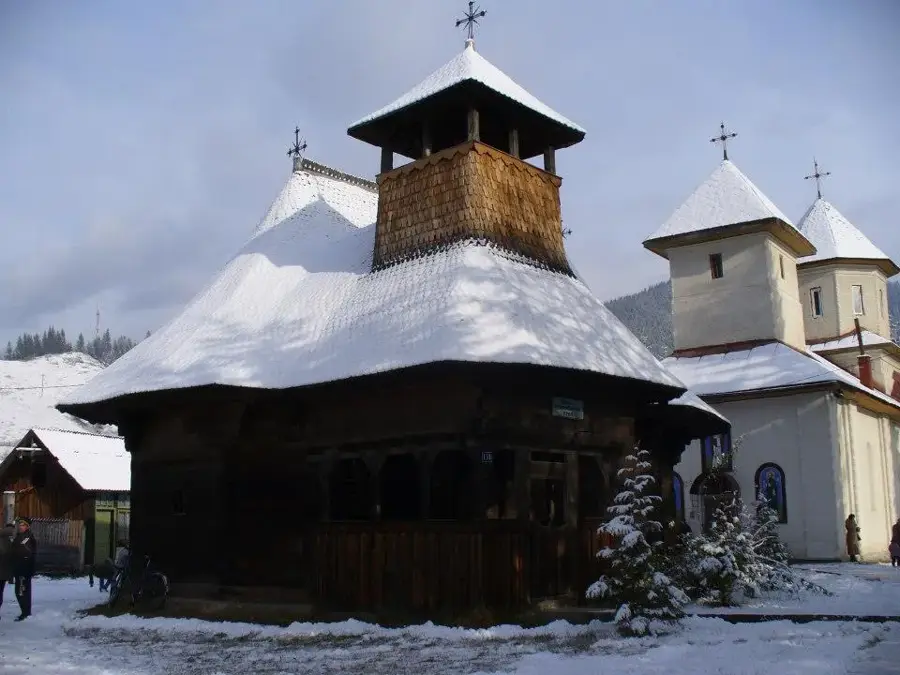 Broșteni – city