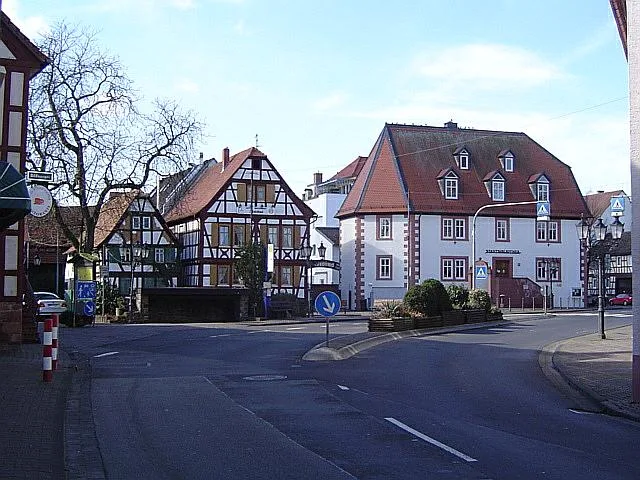 Bruchköbel – city