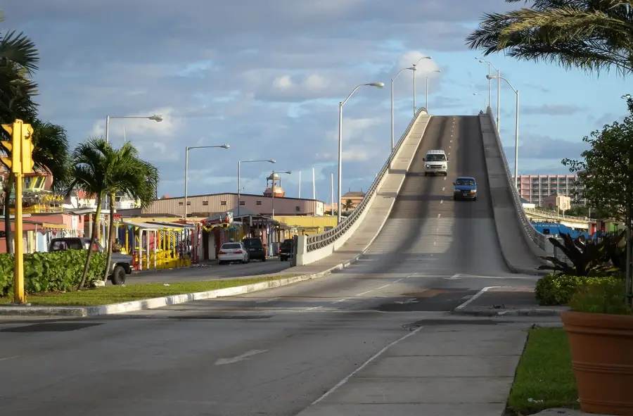 Blackbeards Turm — Der Retreat-Garten (Bahamas)