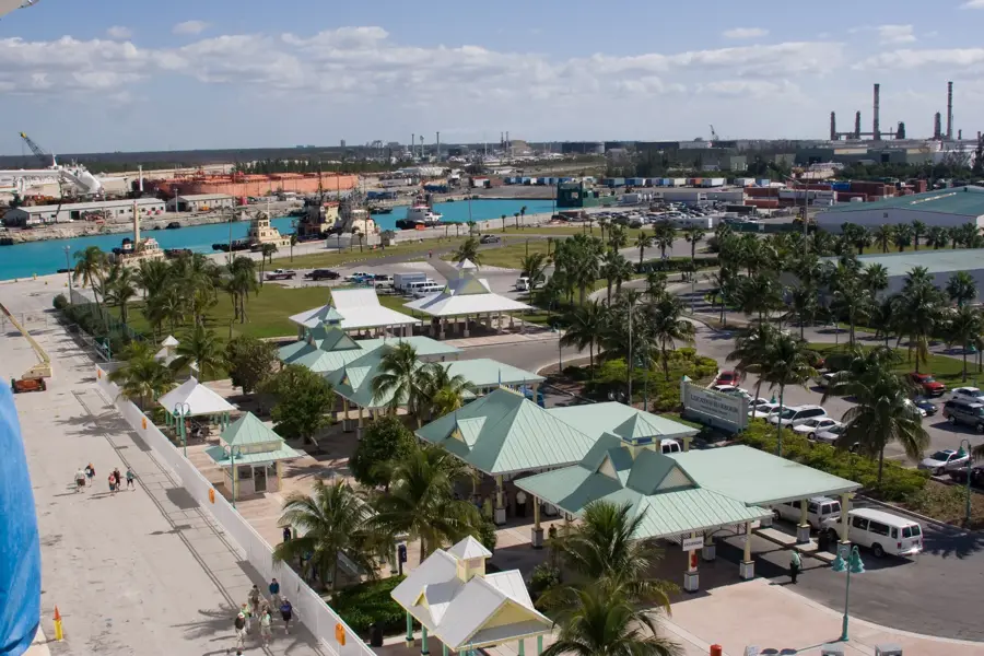 Freeport Industrial Park — Port Lucaya Marktplatz (Bahamas)