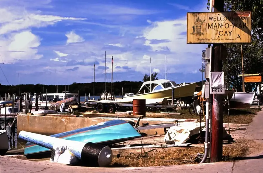 Man-O-War Cay