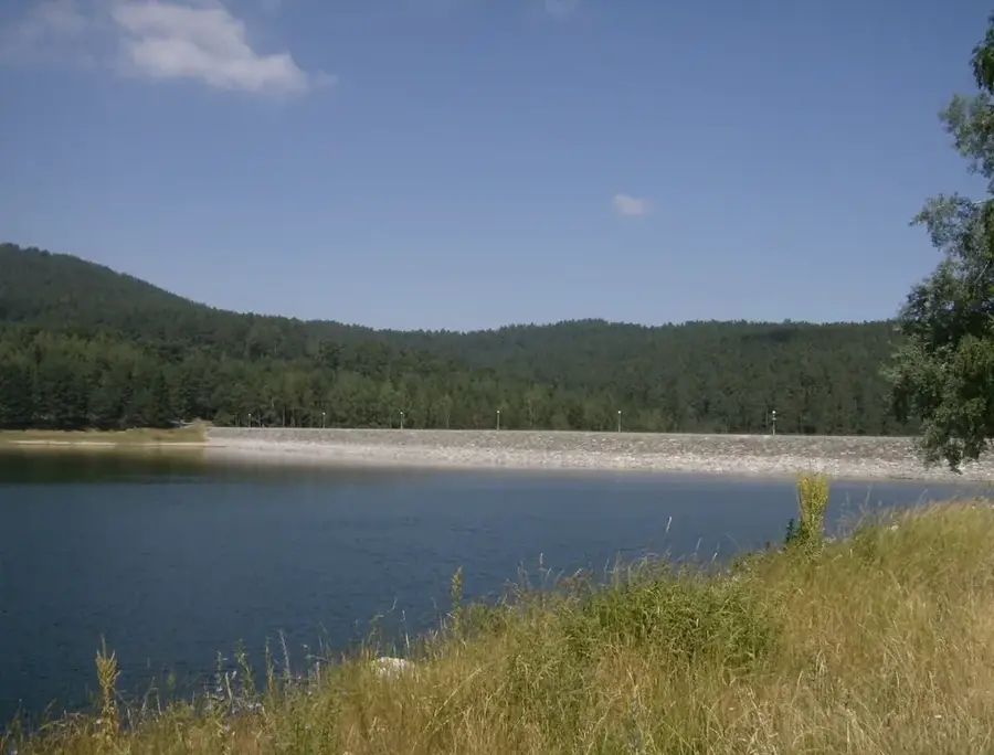 Lacul de acumulare Batak