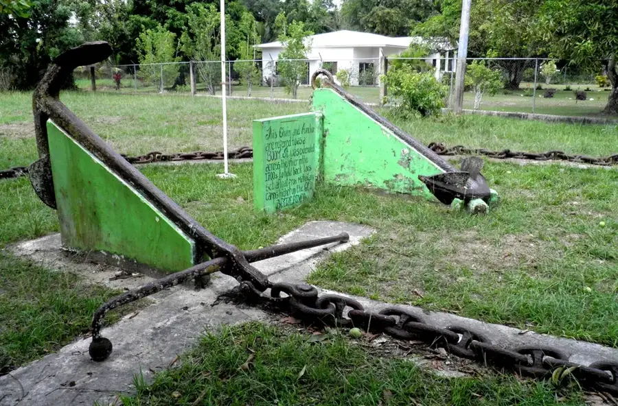 Burrell Boom — Biscayne (Belize)