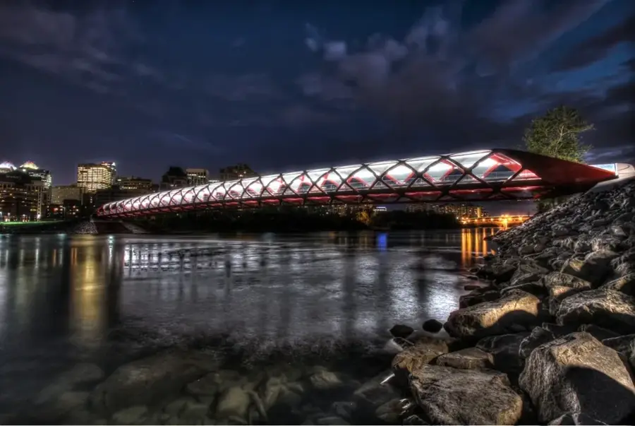 Friedensbrücke (Calgary)